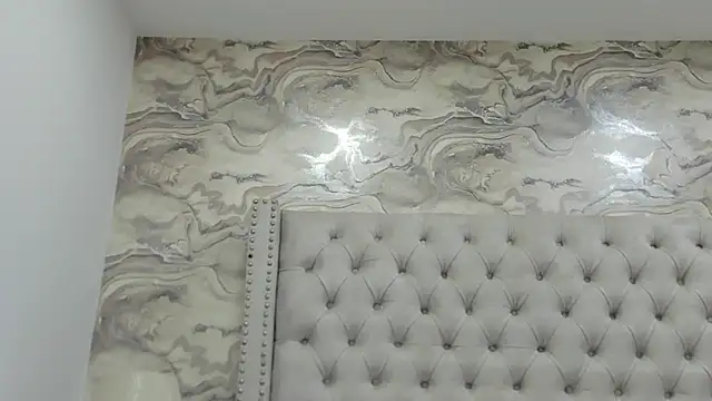 Snapshot of Kev_jenner chatting on September 22, 6:03 pm Kev jenner online show from September 22, 6:03 pm