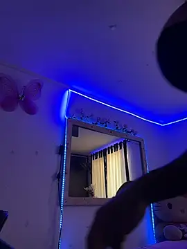 Snapshot of touchm_cockhard chatting on November 9, 8:57 pm touchm cockhard online show from November 9, 8:57 pm