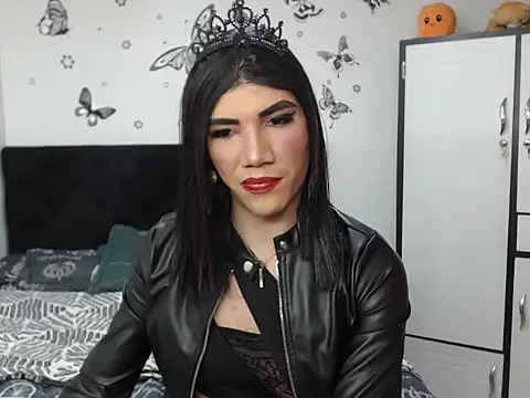 luna grans 777 online show from May 8, 5:11 am