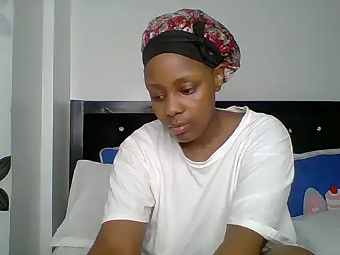 Miss Amani online show from May 29, 2:56 pm