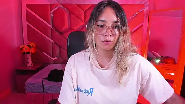 Olivia Fox69 online show from April 11, 3:25 am