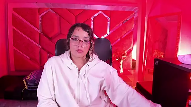 Olivia Fox69 online show from March 2, 2:34 am