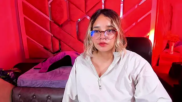 Olivia Fox69 online show from October 9, 2:12 am