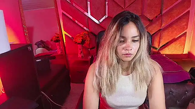 Olivia Fox69 online show from December 3, 2:23 am