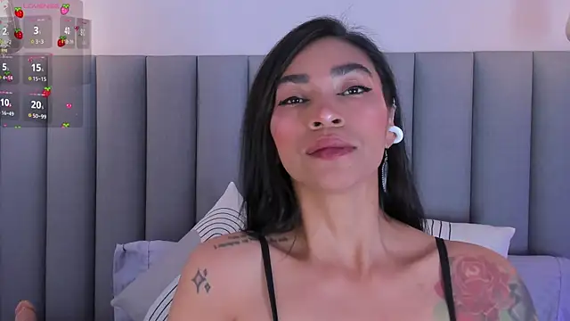 Snapshot of Leamonroe__ chatting on June 12, 10:07 pm Leamonroe online show from June 12, 10:07 pm