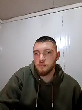 Snapshot of Franso13 chatting on December 21, 8:43 pm Franso13 online show from December 21, 8:43 pm