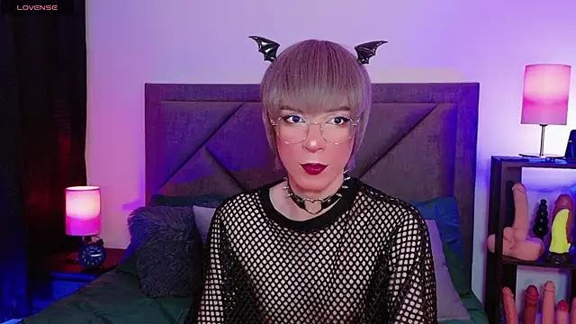 Sammy Russell online show from February 21, 6:48 am