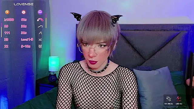 Sammy Russell online show from June 12, 3:48 am
