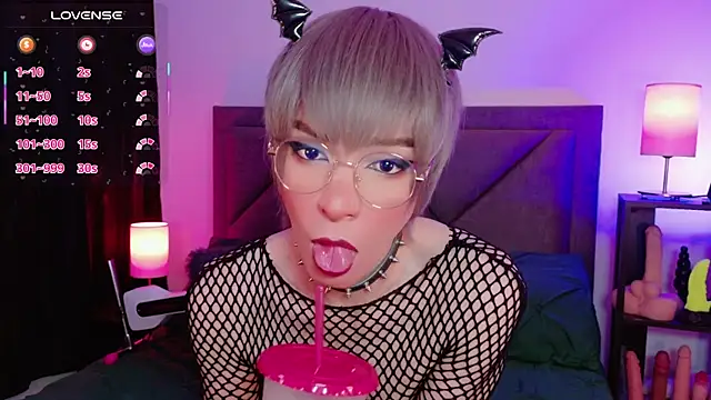 Sammy Russell online show from January 8, 8:53 am