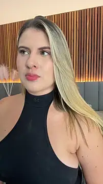 EmiilyAdams  online show from April 2, 8:48 pm