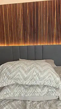 EmiilyAdams  online show from April 21, 8:37 pm