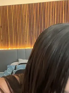 EmiilyAdams  online show from March 19, 9:16 pm