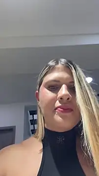 EmiilyAdams  online show from March 2, 9:33 pm