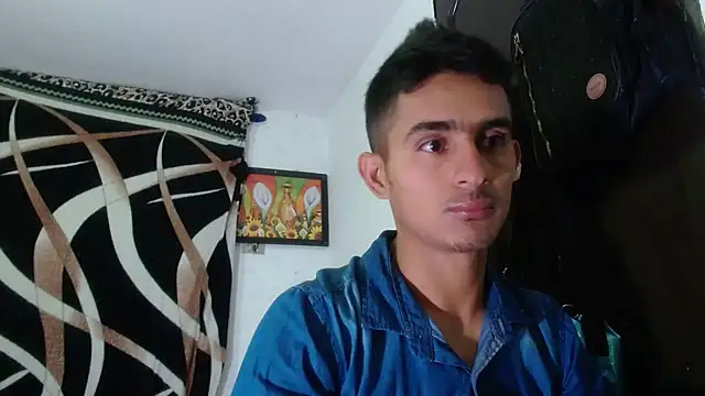 Snapshot of maria_and_angel chatting on January 2, 12:55 am maria and angel online show from January 2, 12:55 am