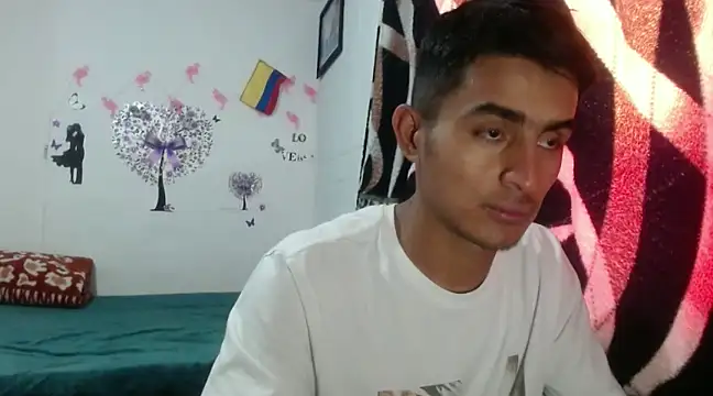 Snapshot of maria_and_angel chatting on December 9, 4:37 pm maria and angel online show from December 9, 4:37 pm