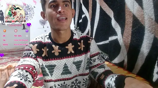 Snapshot of maria_and_angel chatting on December 19, 3:51 am maria and angel online show from December 19, 3:51 am