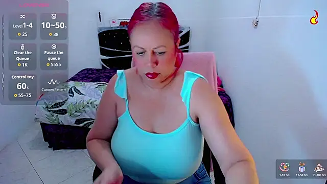 Hot-Rihanna online show from January 6, 1:09 am