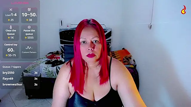 Snapshot of Hot-Rihanna chatting on November 29, 2:55 am Hot-Rihanna online show from November 29, 2:55 am