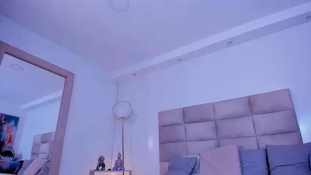 Snapshot of AngelyRosse1 chatting on September 27, 4:51 am AngelyRosse1 online show from September 27, 4:51 am