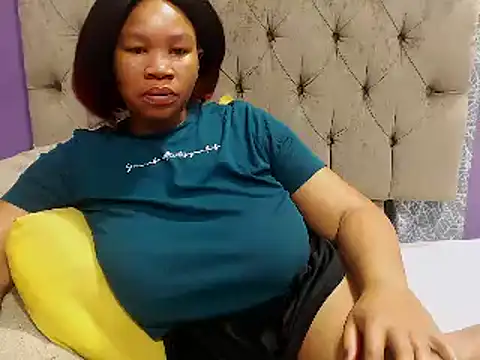 YELLOWBUSTYMELLONS online show from November 17, 7:01 am