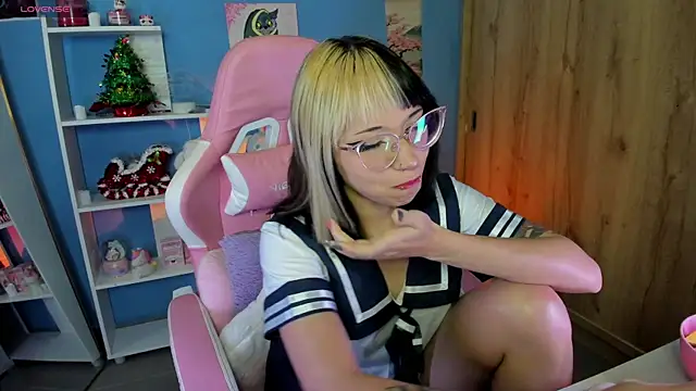Artic love online show from March 20, 6:52 am