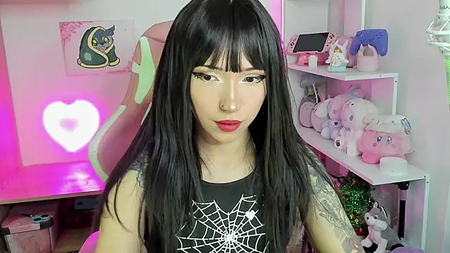 Artic love online show from October 8, 12:45 am