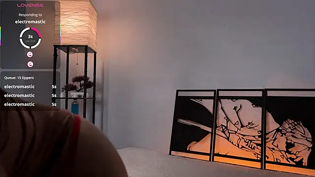 Snapshot of kiramirass chatting on March 18, 6:28 pm kiramirass online show from March 18, 6:28 pm