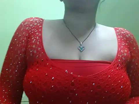 LOVERIAKOL online show from May 12, 6:03 pm