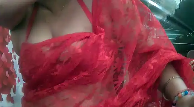 Snapshot of LOVERIAKOL chatting on March 11, 3:45 pm LOVERIAKOL online show from March 11, 3:45 pm