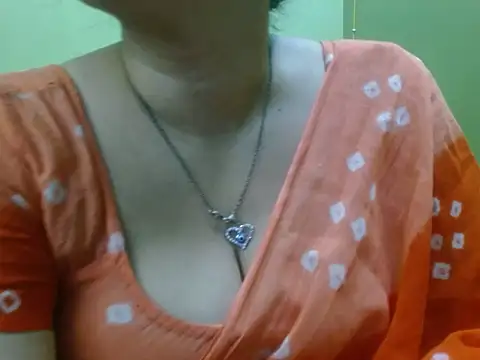 LOVERIAKOL online show from May 9, 6:33 pm