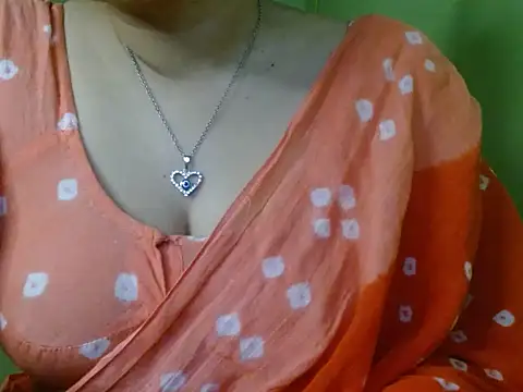 LOVERIAKOL online show from February 24, 6:53 pm