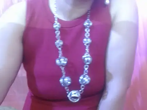 Snapshot of LOVERIAKOL chatting on November 19, 12:49 pm LOVERIAKOL online show from November 19, 12:49 pm