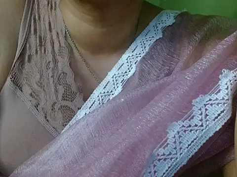 LOVERIAKOL online show from March 6, 7:09 pm