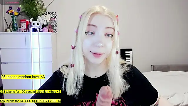 aya katana online show from November 30, 10:54 pm