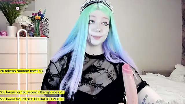 Snapshot of aya_katana chatting on February 22, 12:05 am aya katana online show from February 22, 12:05 am