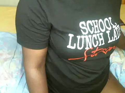 Snapshot of Blackqueen341 chatting on June 10, 4:57 am Blackqueen341 online show from June 10, 4:57 am