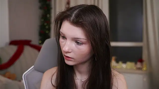 CindyGarrison online show from January 10, 11:55 pm