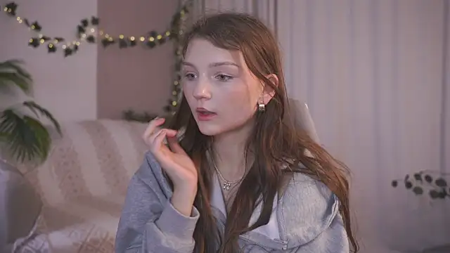 Snapshot of CindyGarrison chatting on September 14, 1:39 am CindyGarrison online show from September 14, 1:39 am