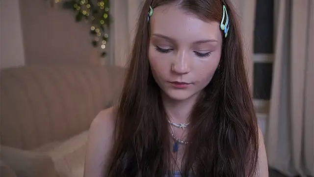 CindyGarrison online show from April 7, 11:50 pm