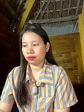 Sexyass13 online show from December 18, 12:38 am