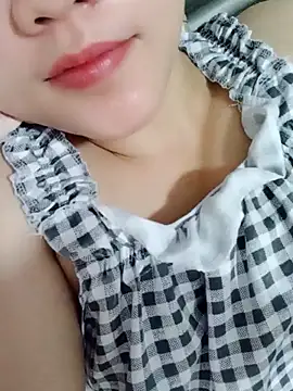 Snapshot of Sexyass13 chatting on October 8, 5:57 pm Sexyass13 online show from October 8, 5:57 pm