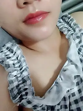 Snapshot of Sexyass13 chatting on September 10, 4:39 pm Sexyass13 online show from September 10, 4:39 pm