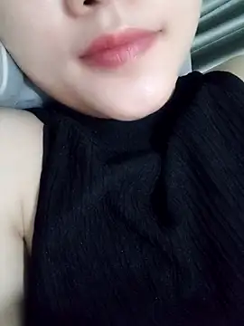 Snapshot of Sexyass13 chatting on September 14, 6:14 am Sexyass13 online show from September 14, 6:14 am