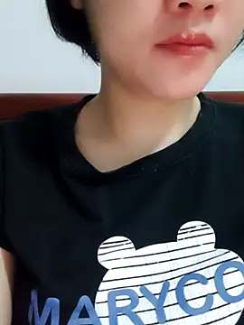 Snapshot of Sexyass13 chatting on September 20, 12:26 am Sexyass13 online show from September 20, 12:26 am