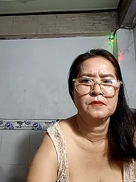 Snapshot of phnz chatting on October 20, 5:20 am phnz online show from October 20, 5:20 am