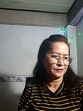 phnz online show from March 6, 4:02 pm