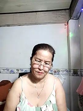 Snapshot of phnz chatting on September 26, 1:40 pm phnz online show from September 26, 1:40 pm