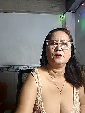 Snapshot of phnz chatting on October 23, 8:29 pm phnz online show from October 23, 8:29 pm