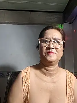 phnz online show from March 7, 8:14 pm