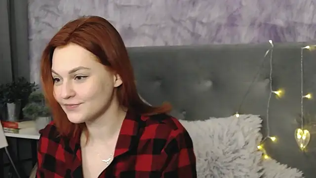 DemiLeaf online show from February 20, 3:41 pm